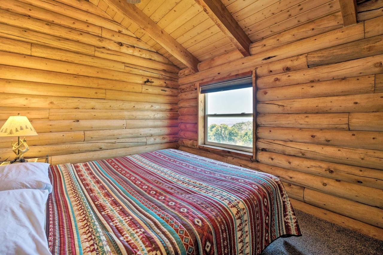 Cabin With Fire Pit, Views And Bbq 18 Mi To Moab! Экстерьер фото